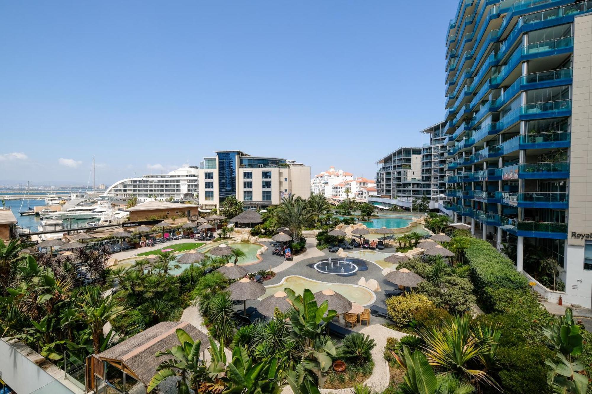 Ocean Village 2 Bedroom Apartment Gibraltar Luaran gambar